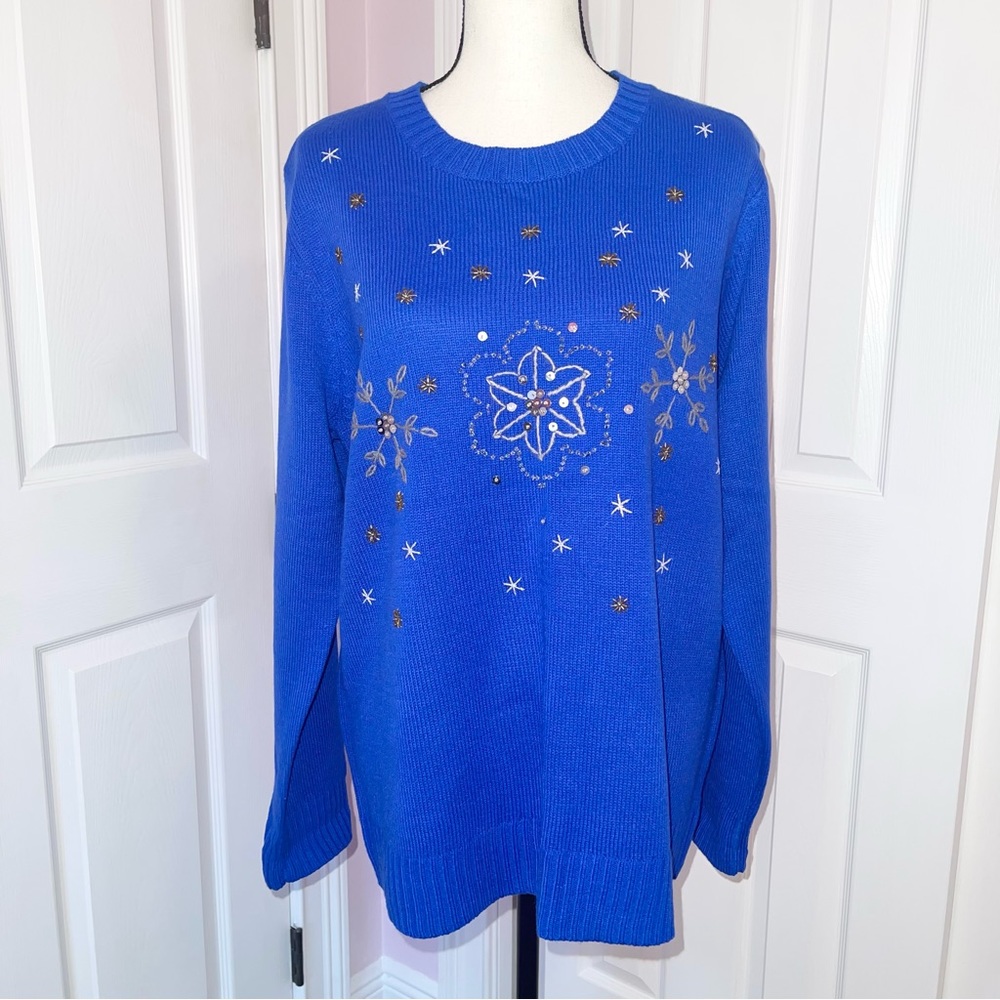 White Stag blue crew neck knit sweater w/ snowflake winter design, size XL